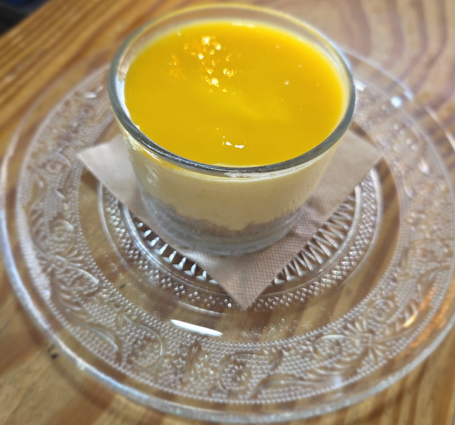 Tarta de queso con mango